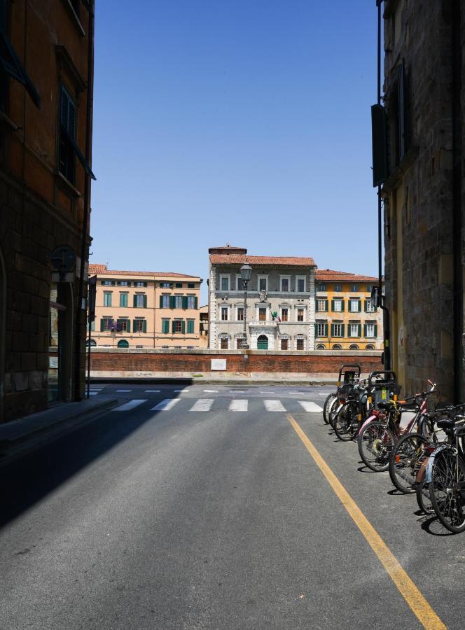 Loft 42 Apartment Pisa Bagian luar foto