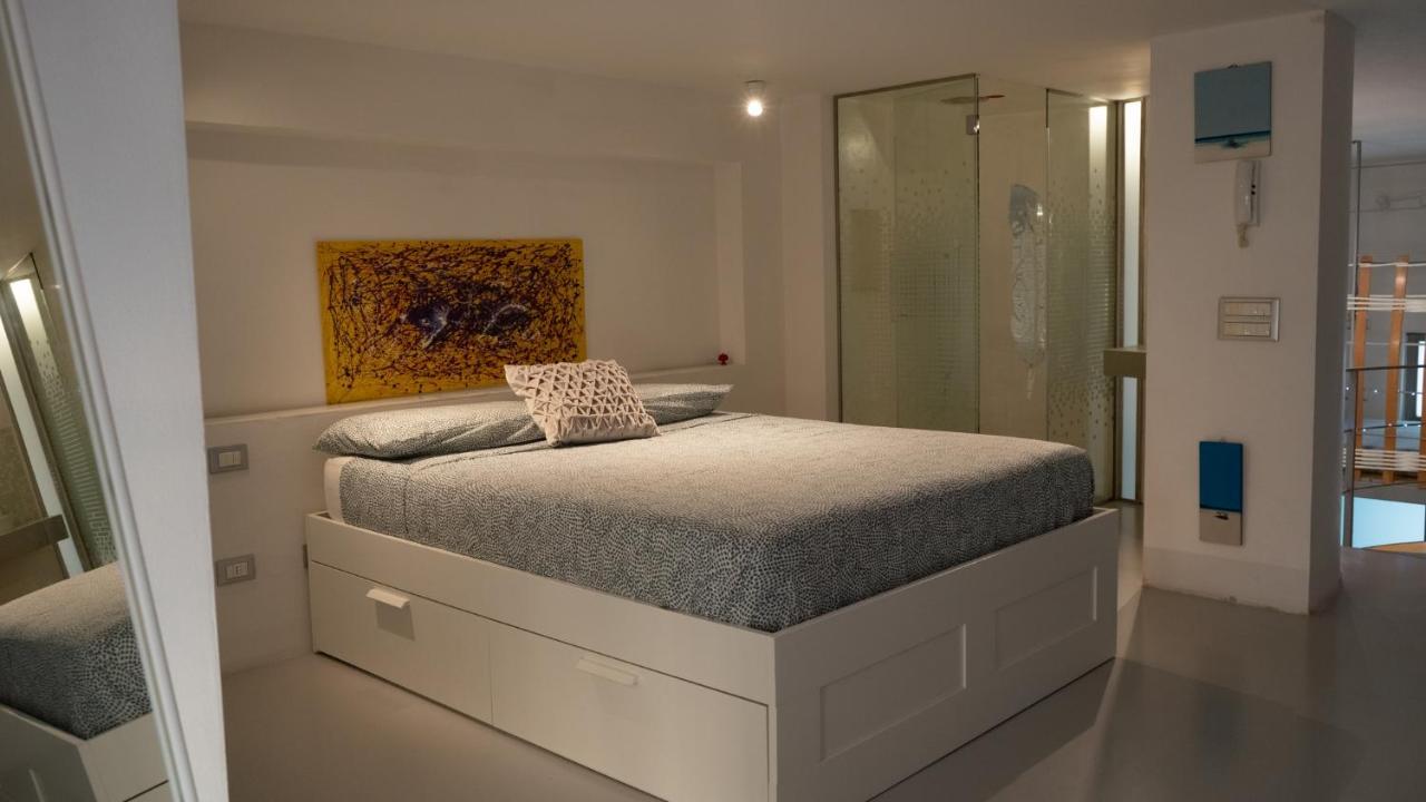 Loft 42 Apartment Pisa Bagian luar foto